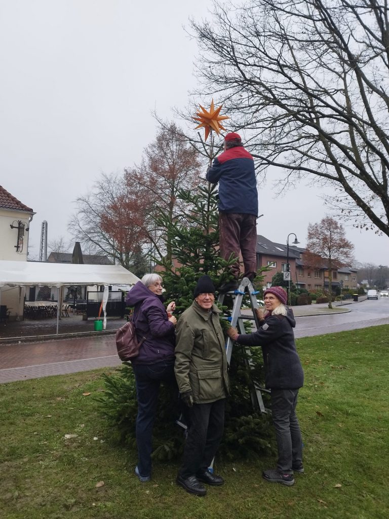 Weihnachtsbaum -Aktion in Materborn.
